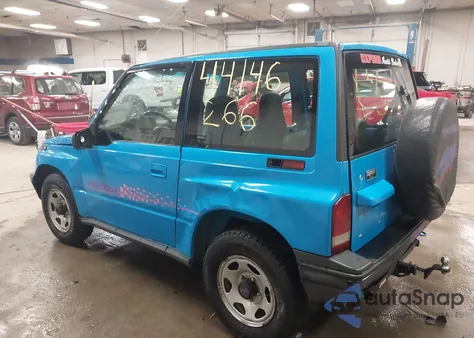 1992 Geo Tracker from USA, damaged, VIN 2CNBJ18U6N6921488